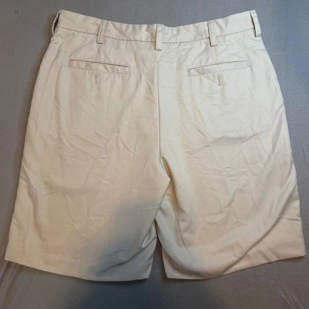 Lot 2 IZOD Mens Golf Shorts Size 36 Khaki Stone Beige Performance Flat Front